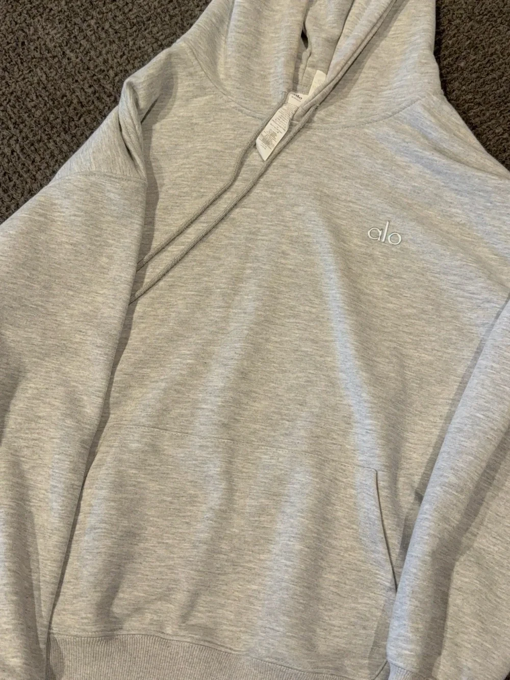 ALO Yoga Men’s Light Gray Zip-Up Sweater